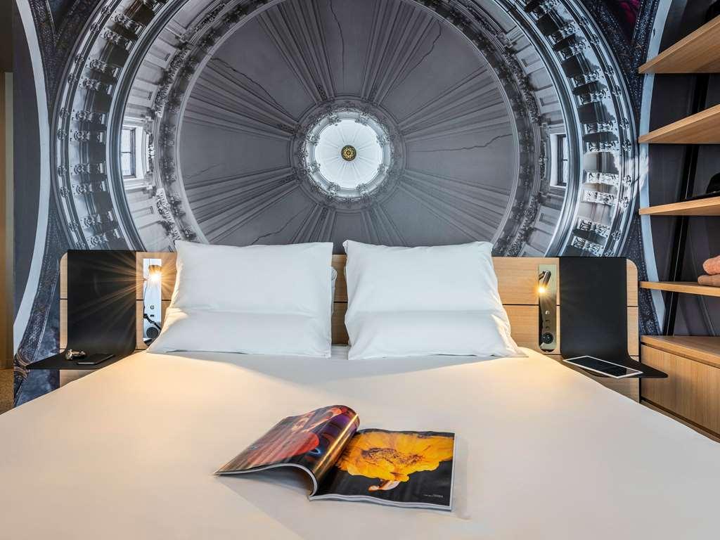 Novotel Paris 20 Belleville Phòng bức ảnh